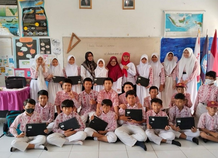 Chromebook Sudah Tersebar di Semua SD Kukar